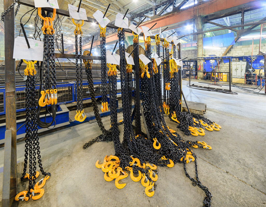 Testing calibration of chain slings