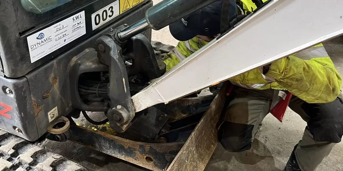 Inspection defect on LOLER equipment